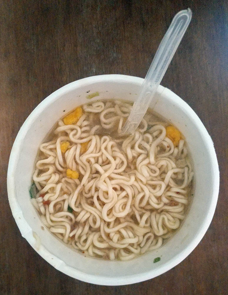 instant noodle dinner on Nyepi